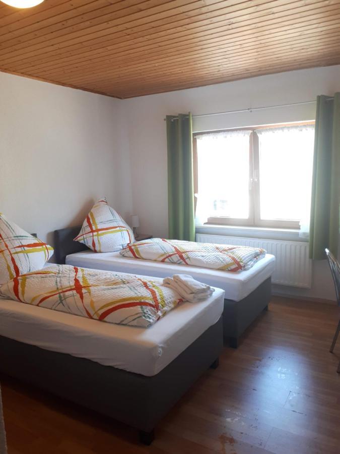 Gaestehaus Pension Waldhorn Weilen unter den Rinnen エクステリア 写真